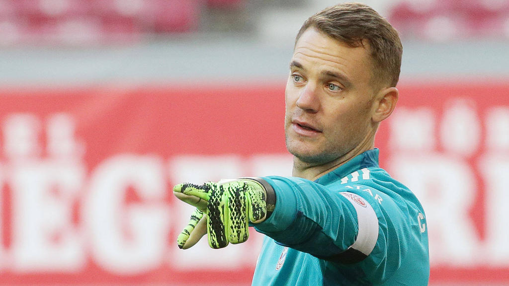 Manuel Neuer spielt seit 2011 beim FC Bayern Manuel Neuer spielt seit 2011 beim FC Bayern