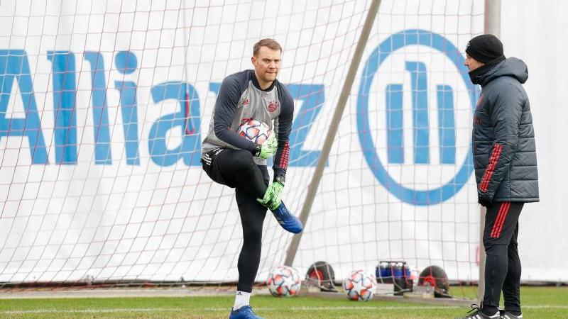 Bayern-Keeper Manuel Neuer beim Abschlusstraining Bayern-Keeper Manuel Neuer beim Abschlusstraining