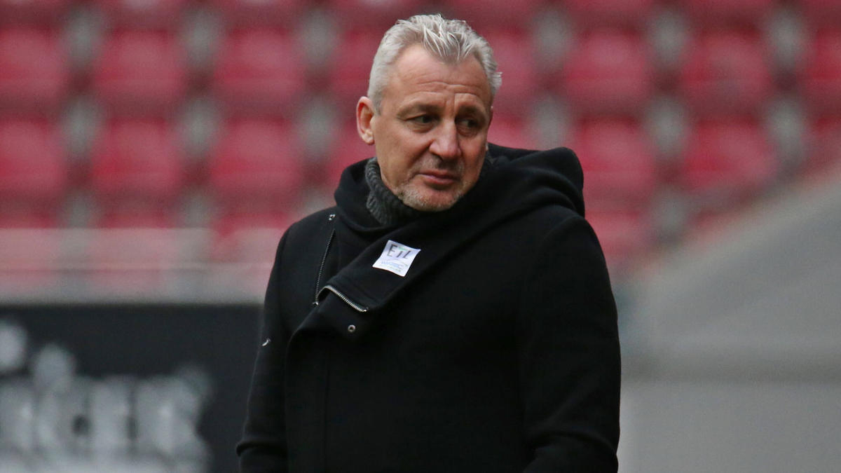 Pavel Dotchev ist kein Köln-Trainer mehr Pavel Dotchev ist kein Köln-Trainer mehr