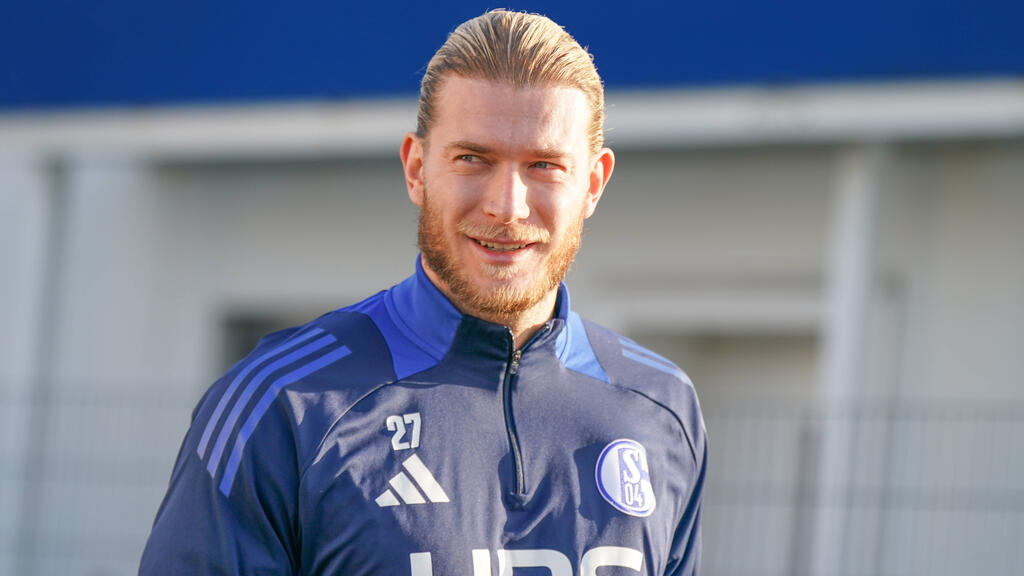 Loris Karius ist neuer Torhüter beim FC Schalke 04 Loris Karius ist neuer Torhüter beim FC Schalke 04