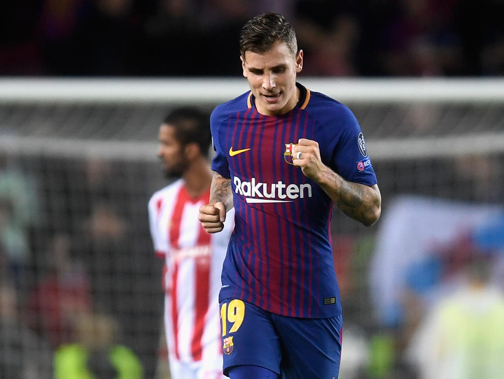 Digne en el duelo de Champions Barcelona-Olympiacos. (Foto: Getty) Digne en el duelo de Champions Barcelona-Olympiacos. (Foto: Getty)
