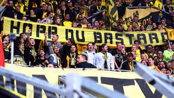 Beleidigendes Banner im BVB-Block