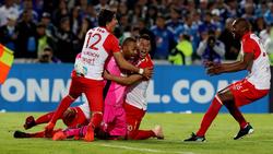 El portero Robinson Zapata paró el penalti decisivo. (Foto: Getty)