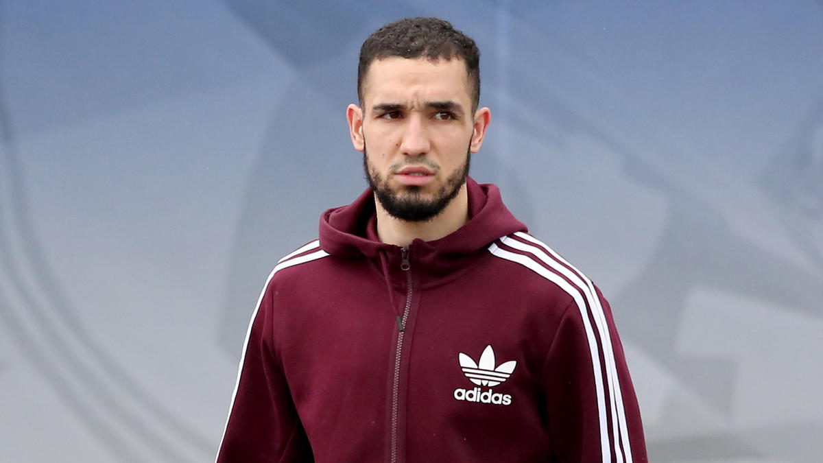 Nabil Bentaleb vom FC Schalke 04 wechselt nicht zu Werder Bremen Nabil Bentaleb vom FC Schalke 04 wechselt nicht zu Werder Bremen