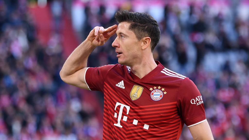 Robert Lewandowski vom FC Bayern hofft auf den Ballon d'Or 2021