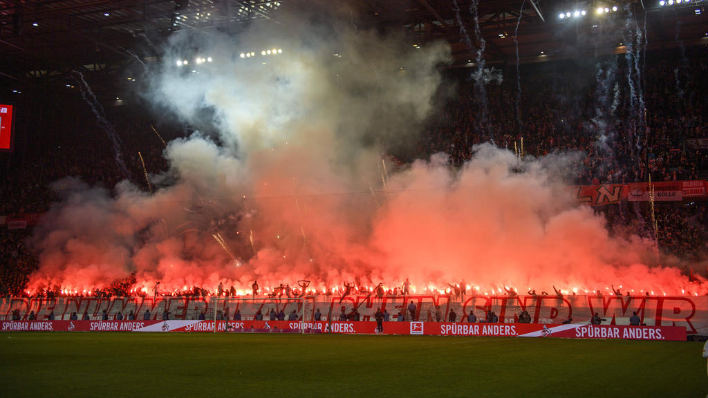 Der 1. FC Köln muss für die Pyro-Shows der Fans blechen