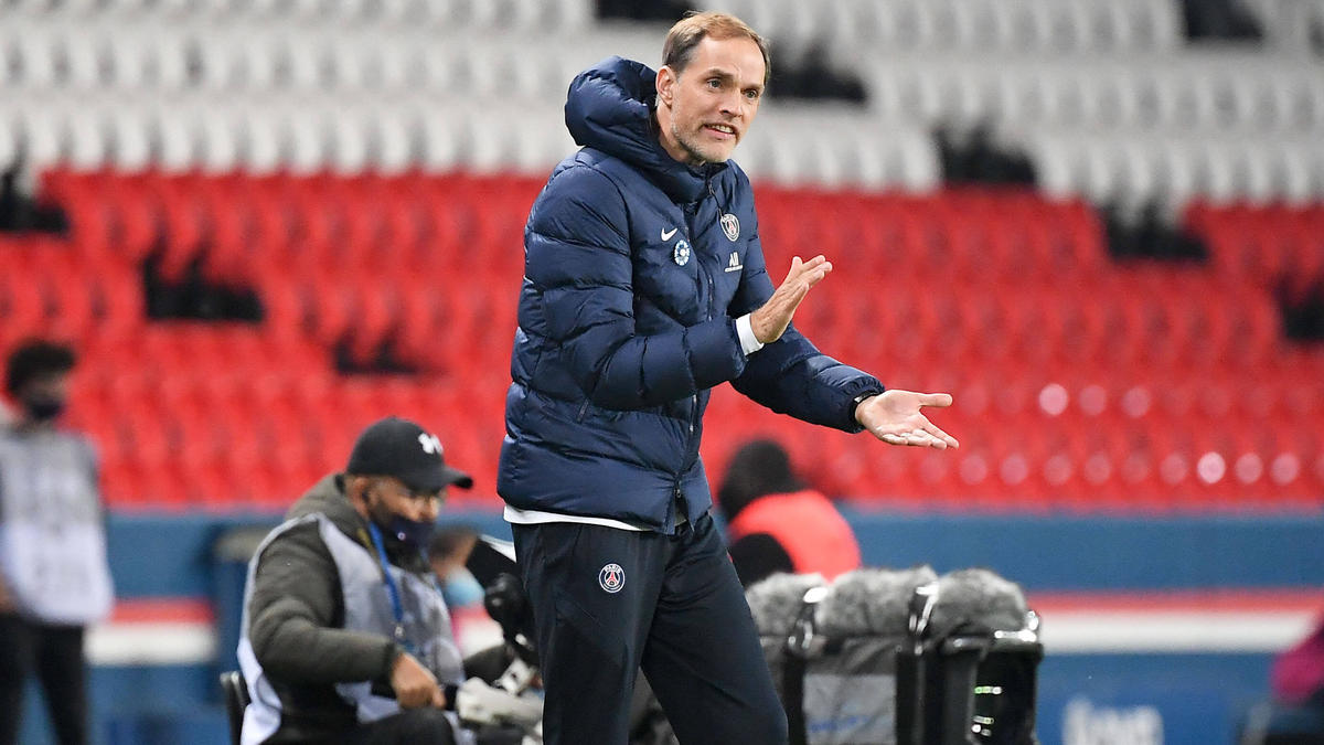 Thomas Tuchel an der Seitenlinie bei Paris Saint-Germain Thomas Tuchel an der Seitenlinie bei Paris Saint-Germain