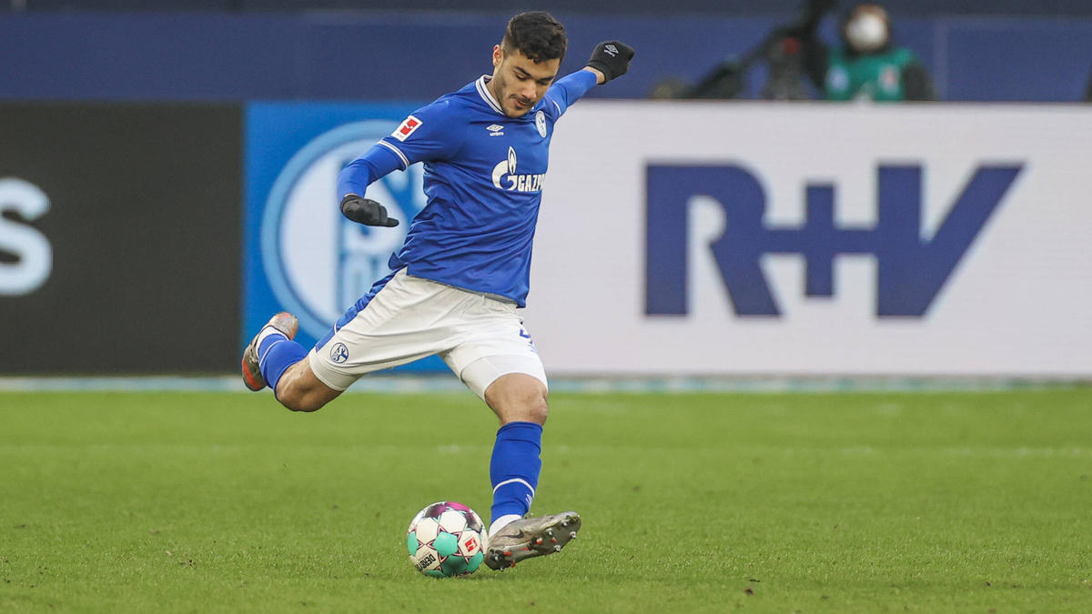 Ozan Kabak verließ den FC Schalke 04 im Winter Ozan Kabak verließ den FC Schalke 04 im Winter