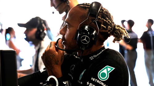 Lewis Hamilton wartet in der Formel 1 seit fast zwei Jahren auf einen Sieg