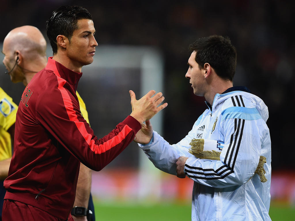 Die Frage, ob Ronaldo oder Messi der Bessere ist, sorgte in Indien für einen Streit mit tödlichem Ausgang Die Frage, ob Ronaldo oder Messi der Bessere ist, sorgte in Indien für einen Streit mit tödlichem Ausgang