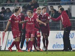 Lautern bejubelt die späten Treffer gegen Greuther Fürth