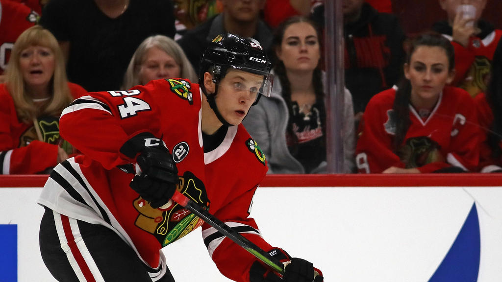 Die Chicago Blackhawks um Dominik Kahun bezwangen die Pittsburgh Penguins Die Chicago Blackhawks um Dominik Kahun bezwangen die Pittsburgh Penguins