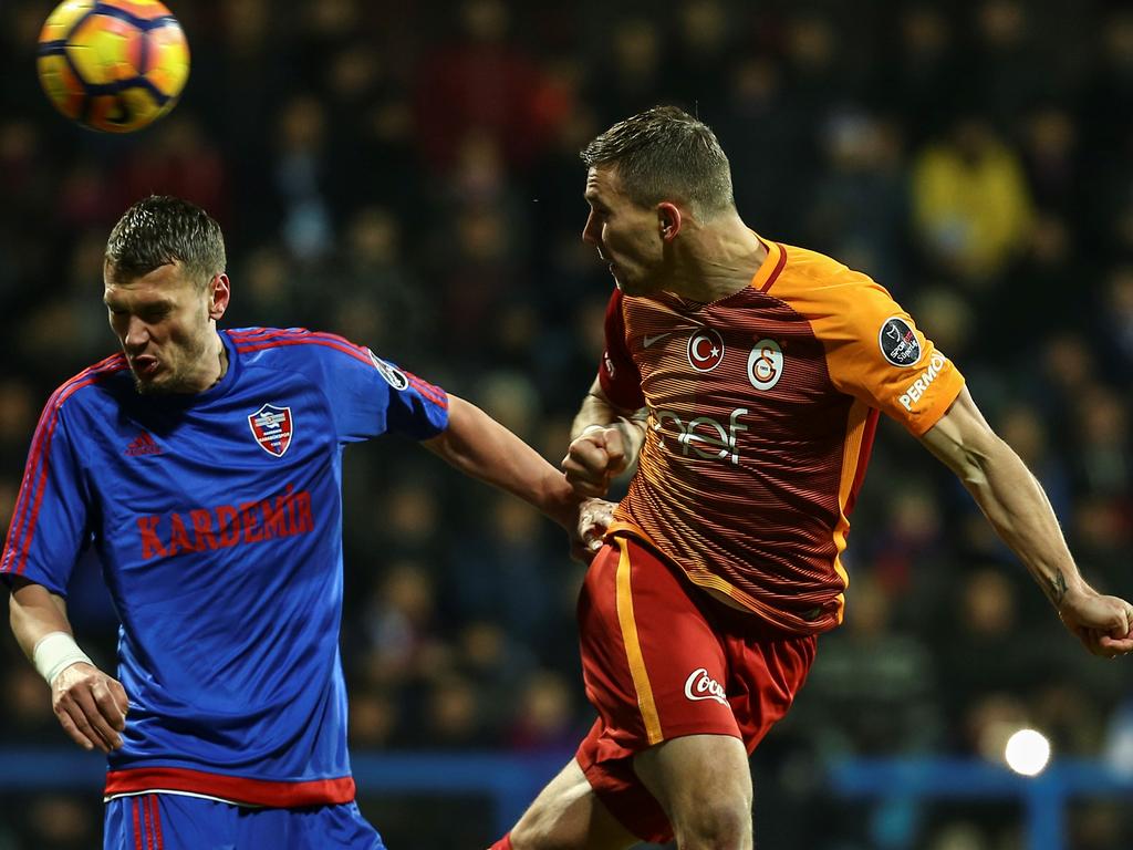 Lukas Podolski musste mit Galatasaray einen Rückschlag im Kampf um die Meisteschaft hinnehmen