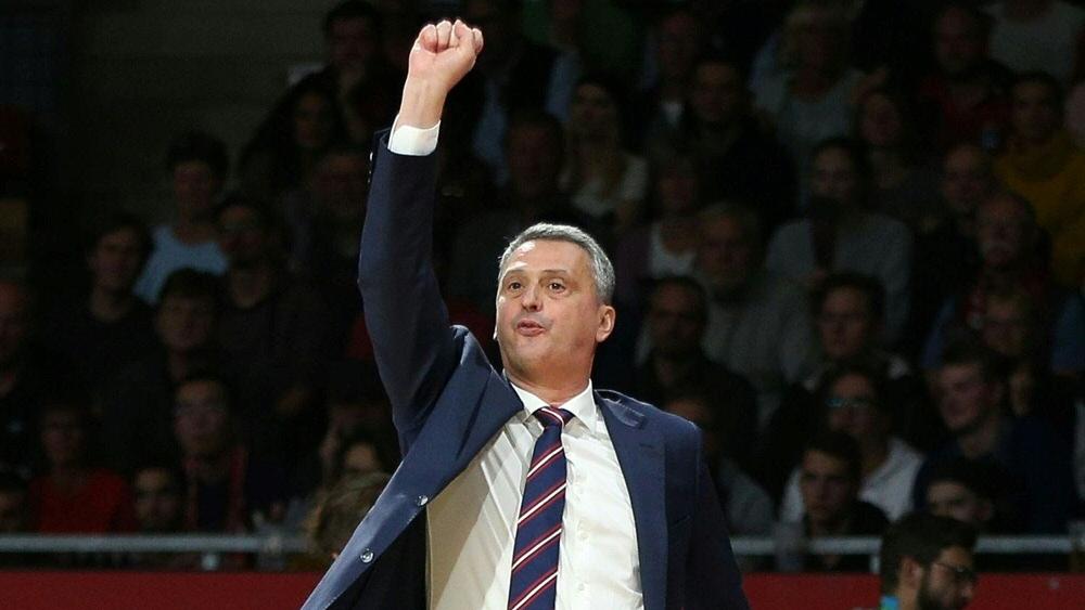 Dejan Radonjic und der FC Bayern siegen gegen Mailand Dejan Radonjic und der FC Bayern siegen gegen Mailand