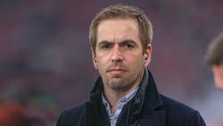 Philipp Lahm verteilt die Schulnote zwei an die Bayern