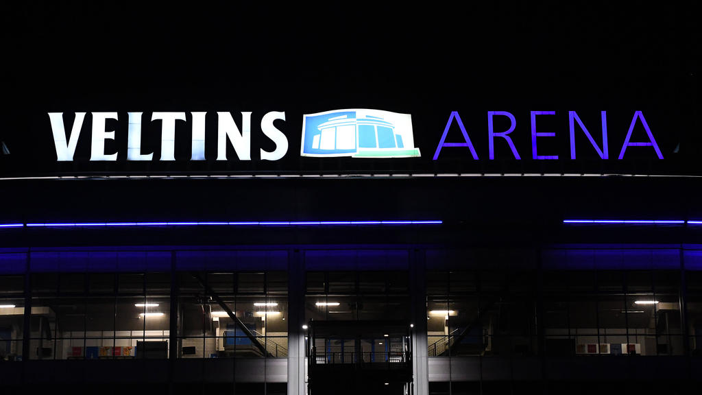 Veltins bleibt dem FC Schalke 04 als Sponsor erhalten Veltins bleibt dem FC Schalke 04 als Sponsor erhalten