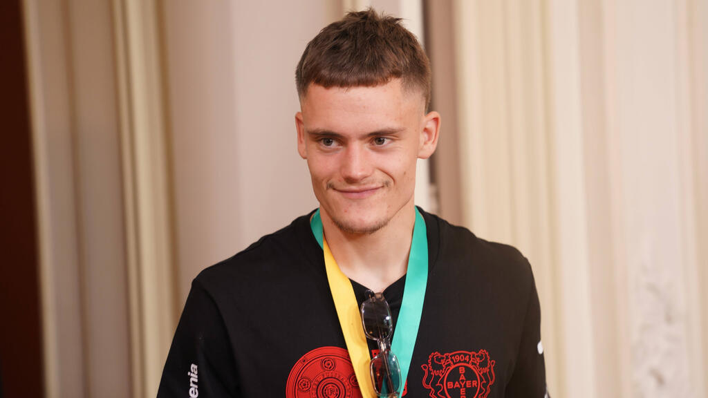 Am Mittwoch traf auch Florian Wirtz im deutschen EM-Trainingslager ein Am Mittwoch traf auch Florian Wirtz im deutschen EM-Trainingslager ein