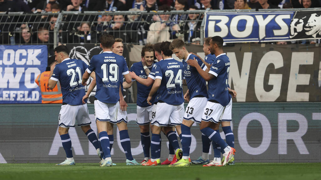 Arminia Bielefeld bleibt auf Kurs Arminia Bielefeld bleibt auf Kurs