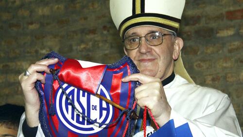 Der argentinische Verein San Lorenzo möchte ein neues Stadion nach dem verstorbenen Papst Franziskus benennen