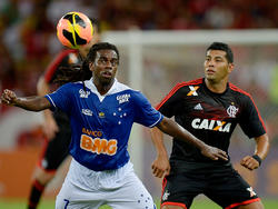 Tinga (l.) im Trikot von Cruzeiro