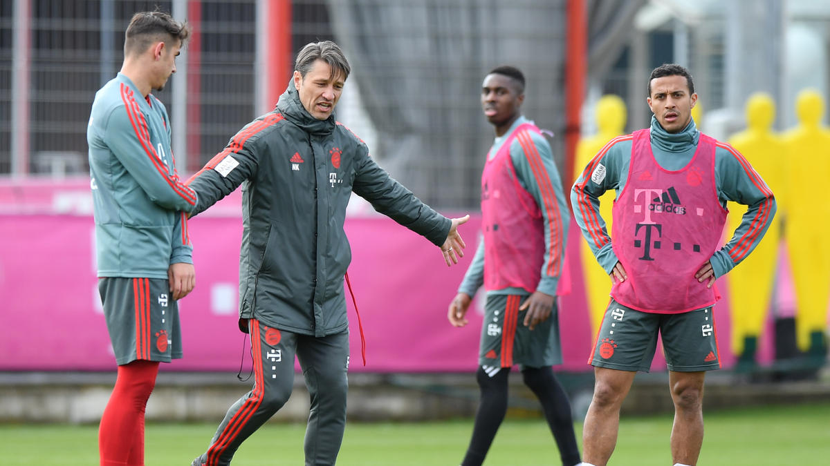 Niko Kovac hat beim FC Bayern weiterhin keinen leichten Stand Niko Kovac hat beim FC Bayern weiterhin keinen leichten Stand