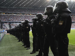 Das Relegationsspiel in München ist von Ausschreitungen überschattet worden