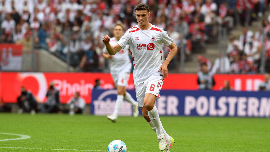 Eric Martel ist seit 2022 für den 1. FC Köln am Ball Eric Martel ist seit 2022 für den 1. FC Köln am Ball