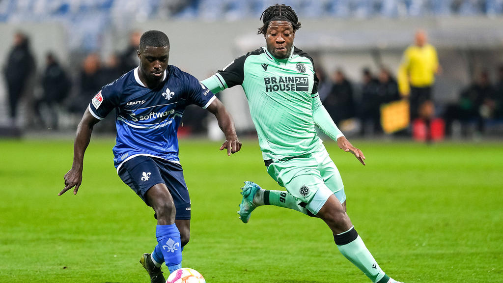 Hannover 96 will die Kaufoption bei Bright Arrey-Mbi ziehen Hannover 96 will die Kaufoption bei Bright Arrey-Mbi ziehen