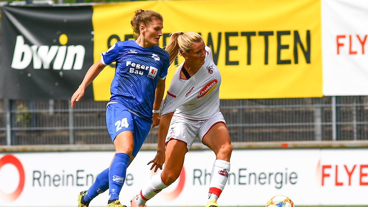 Bayer Leverkusen verpflichtet Viktoria Pinther (l.) Bayer Leverkusen verpflichtet Viktoria Pinther (l.)