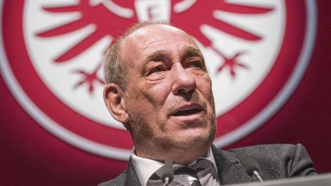 Peter Fischer von Eintracht Frankfurt engagiert sich gegen rechts
