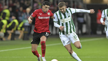 Nadiem Amiri sieht eine Chance für Leverkusen auf den Titel