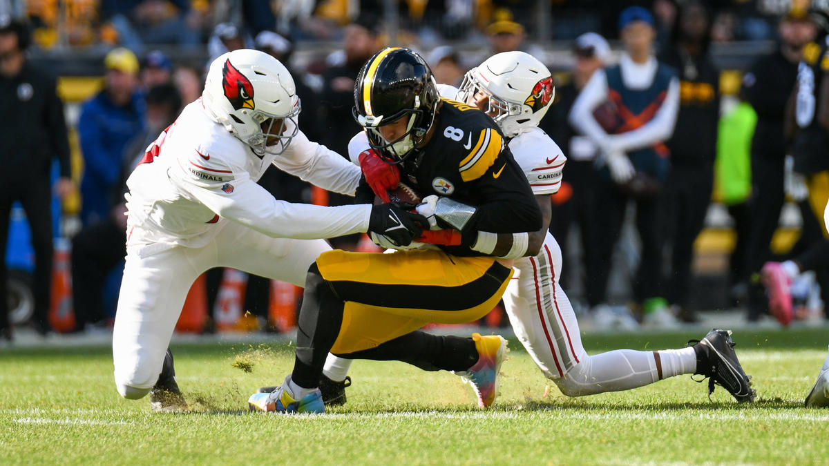 Steelers-Quarterback Kenny Pickett verletzte sich im Spiel gegen die Cardinals