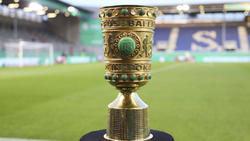 Objekt der Begierde: Noch acht Teams hoffen auf den Gewinn des DFB-Pokals.