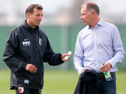 Trainer Trainer Markus Weinzierl (l.) könnte den FC Augsburg verlassen