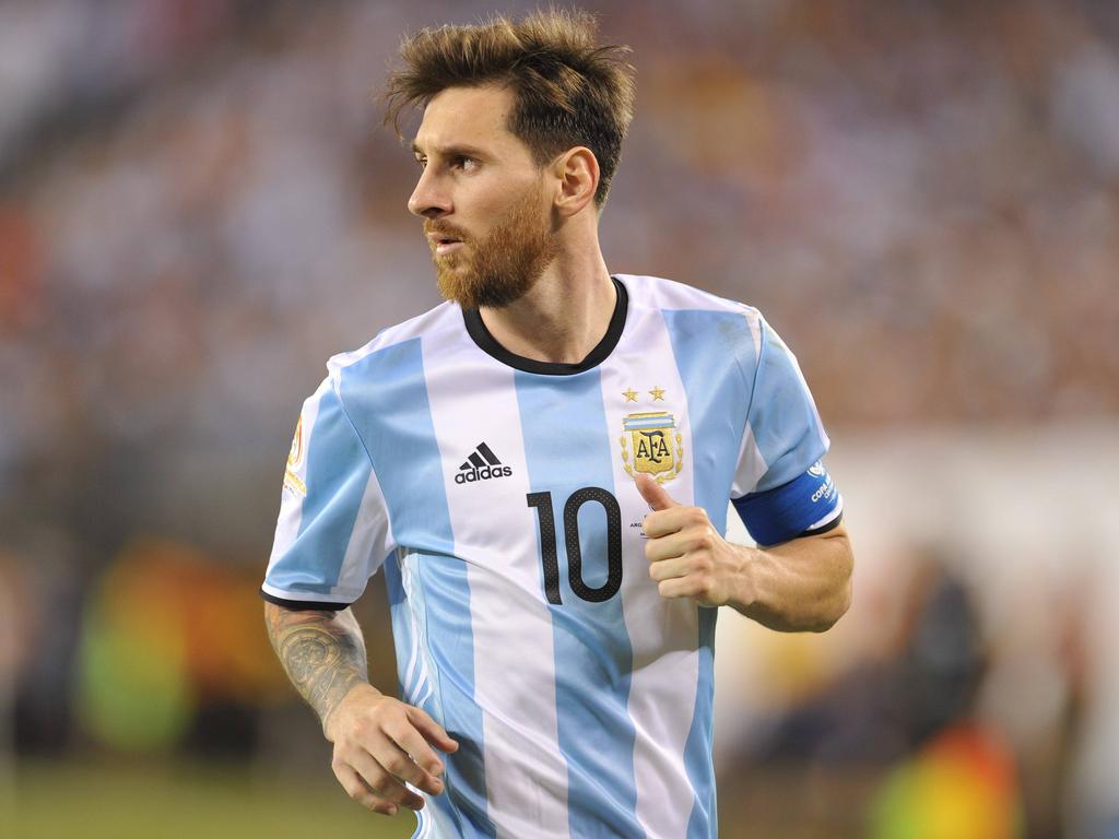 Messi estaba lesionado cuando Argentina logró un triste empate ante Perú. (Foto: Getty)