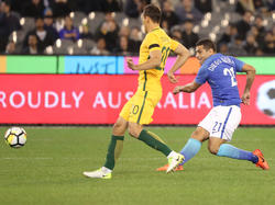 Diego Souza (r.) traf gegen Australien zum 1:0 für Brasilien