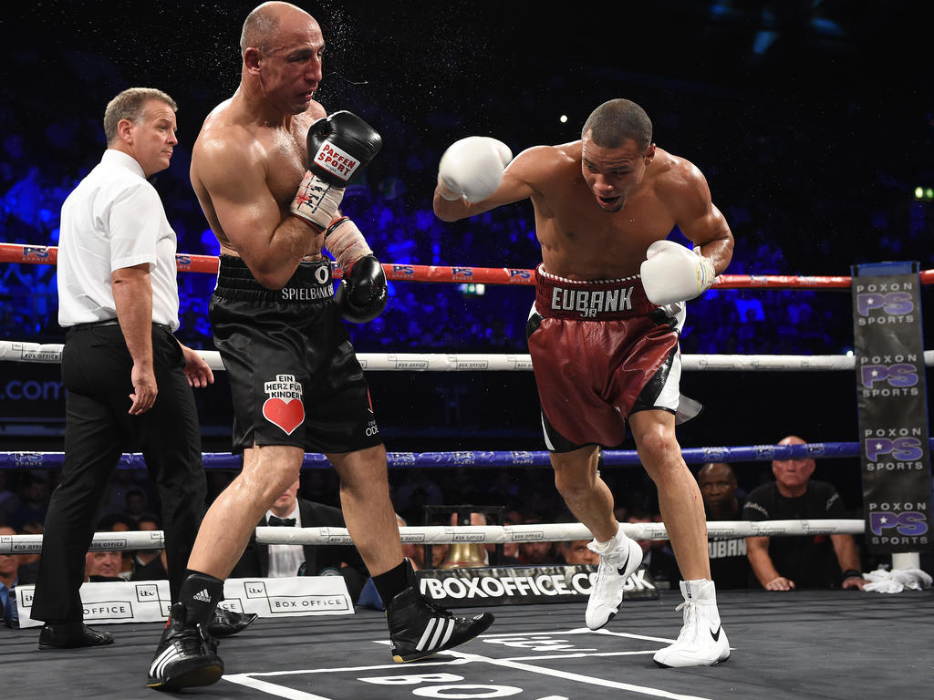 Arthur Abraham (li.) kassierte in London eine klare Niederlage Arthur Abraham (li.) kassierte in London eine klare Niederlage
