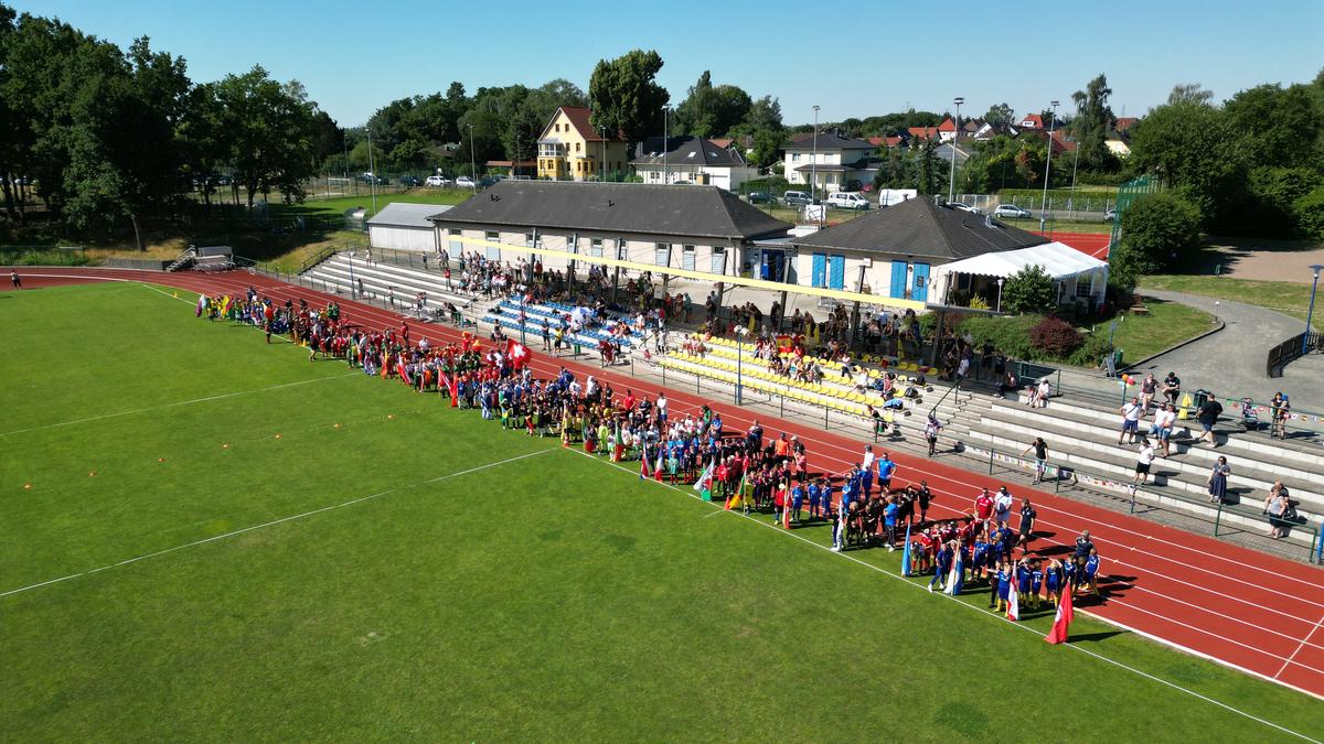 Im sächsischen Taucha waren am Wochenende über 700 Kinder bei der Mini-WM der 11teamsports Academy dabei