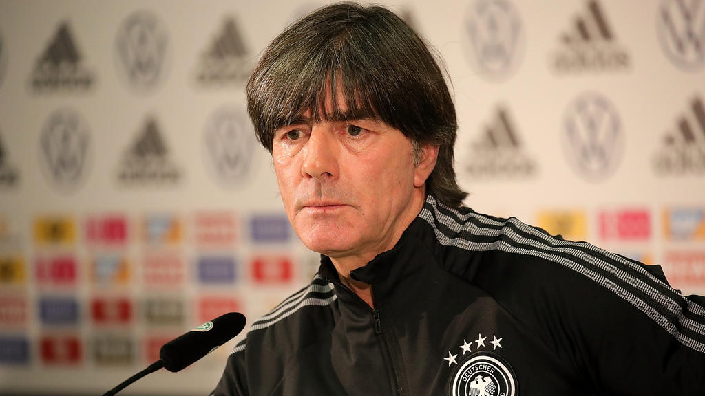 Joachim Löw trifft mit Deutschland auf die Ukraine Joachim Löw trifft mit Deutschland auf die Ukraine