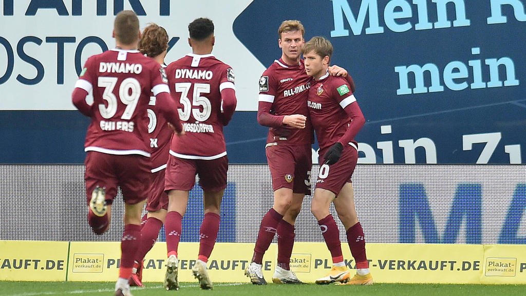Dynamo Dresden freut sich über drei Punkte