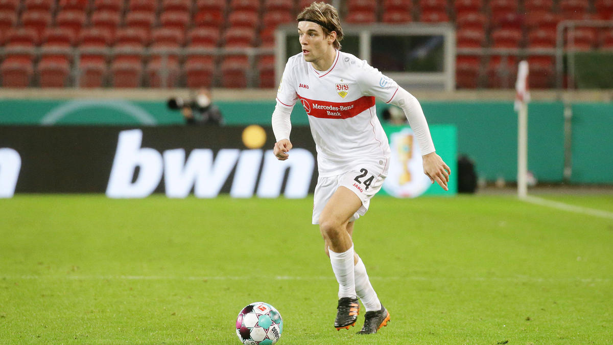 Vfb Stuttgart Borna Sosa Uber Interesse Des Fc Bayern Eine Ehre