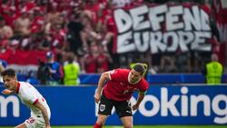 Der österreichische Verband muss für das rassistische Banner der Fans zahlen