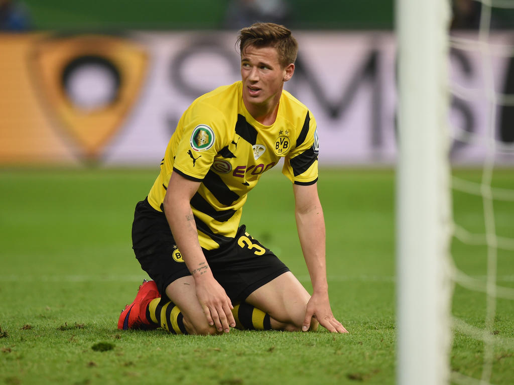 Bei Erik Durm bereitet das Knie erneut Probleme Bei Erik Durm bereitet das Knie erneut Probleme
