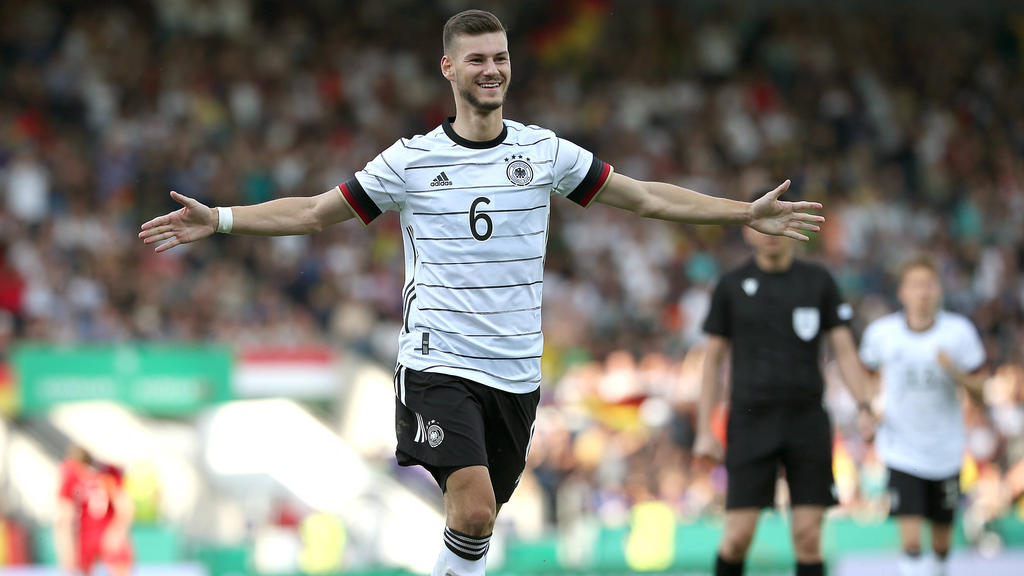 Tom Krauß wechselt zum FC Schalke 04 Tom Krauß wechselt zum FC Schalke 04