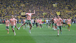 Werder Bremen jubelt über den Sieg gegen den BVB