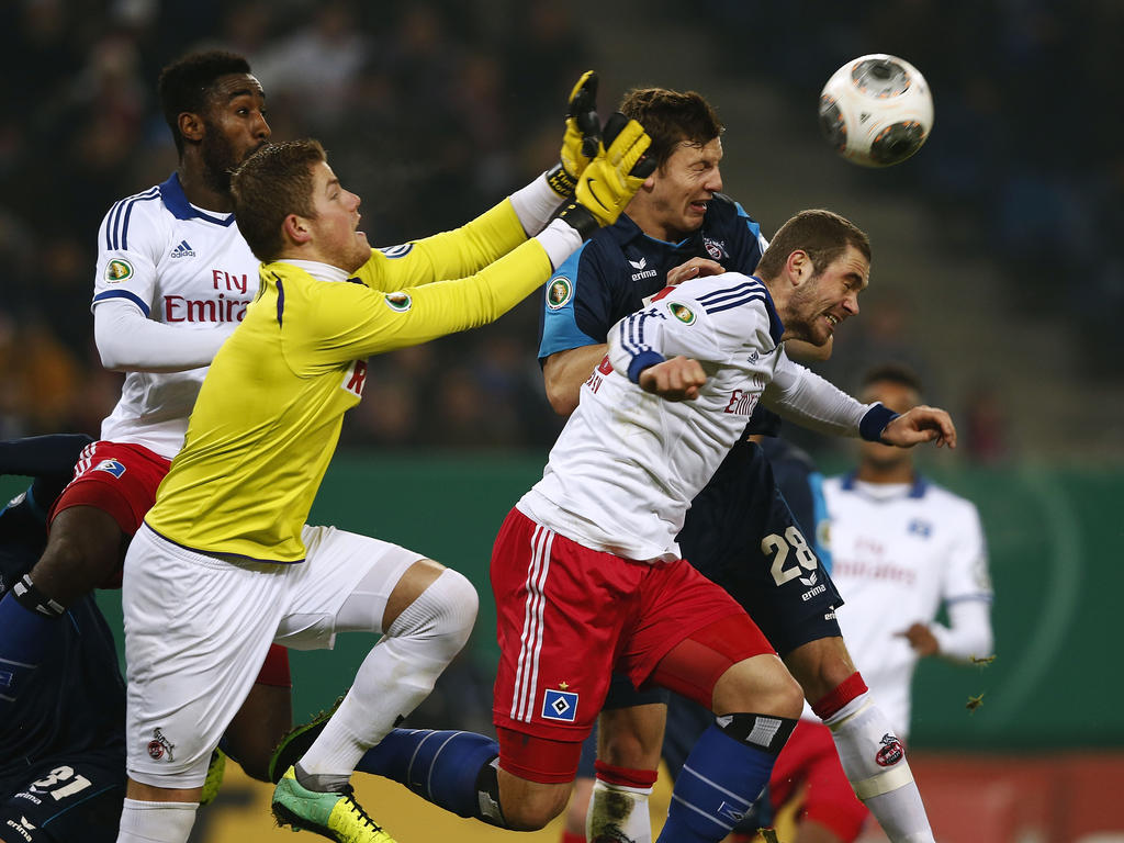 Der HSV und Köln lieferten sich einen harten Pokalfight