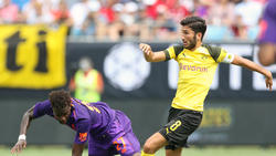 Nuri Sahin (r.) wechselte unlängst vom BVB zu Werder Bremen