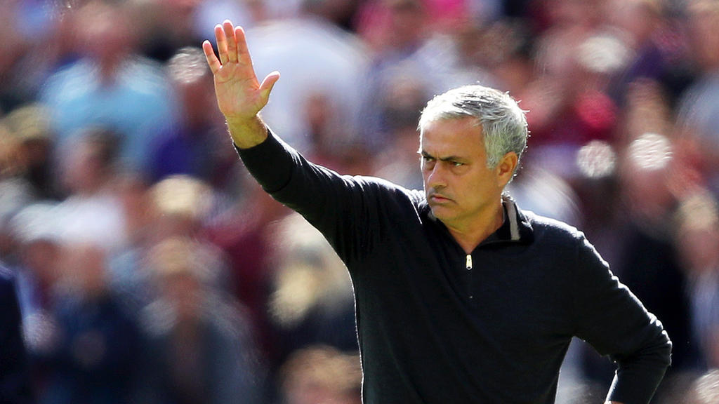 José Mourinho könnte sich bald aus dem Old Trafford verabschieden
