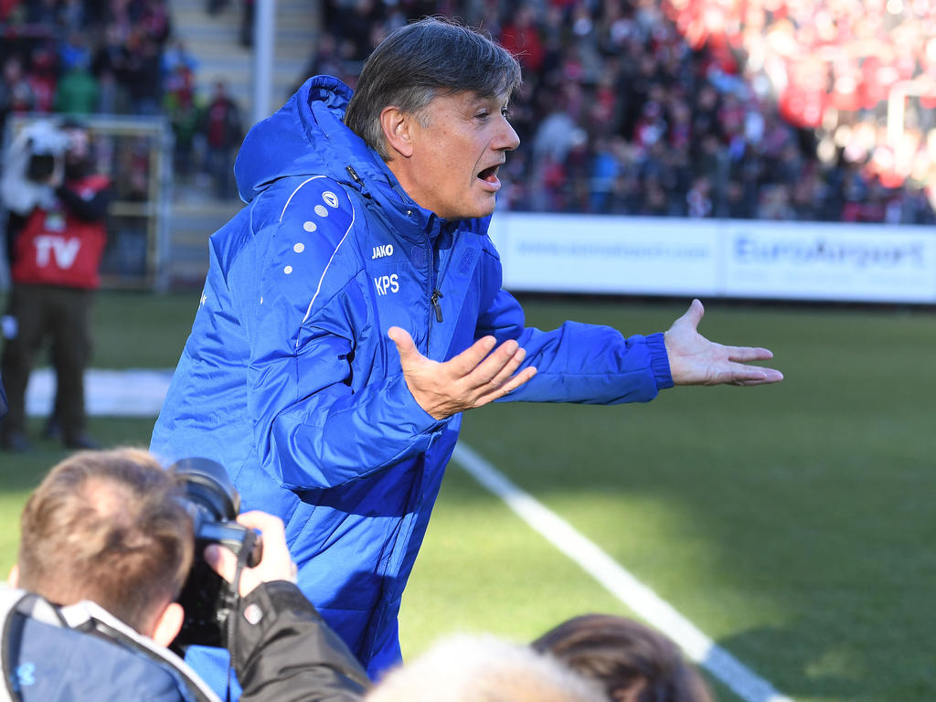 Ramon Berndroth ist mit 64 Jahren zum ersten Mal Cheftrainer in der Bundesliga