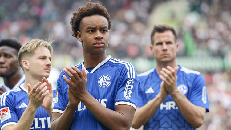 Assan Ouedraogo könnte den FC Schalke 04 im Sommer verlassen